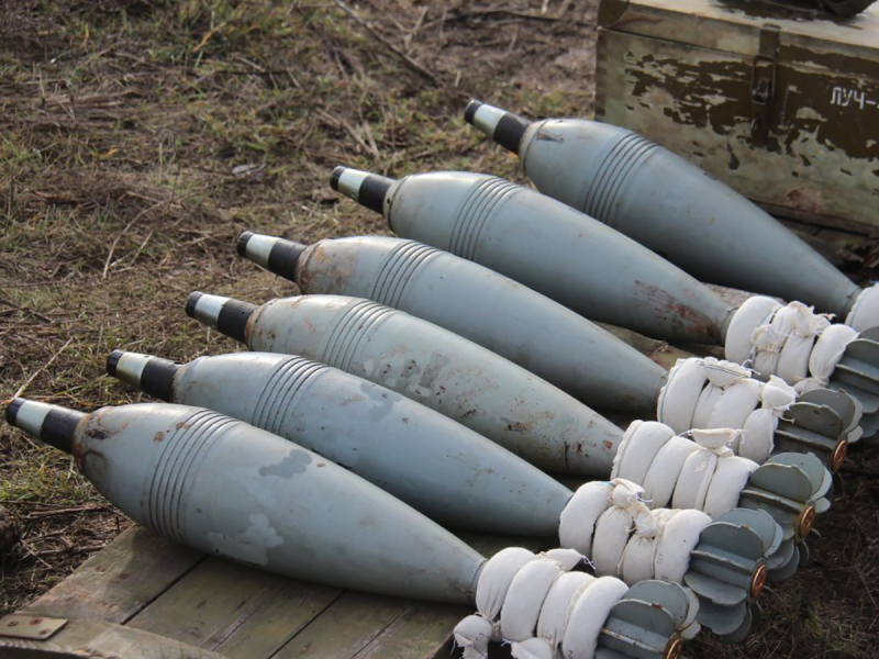 Сербия передает Украине тысячи минометных боеприпасов. Ранее Вучич заявил об “историческом союзе” с США