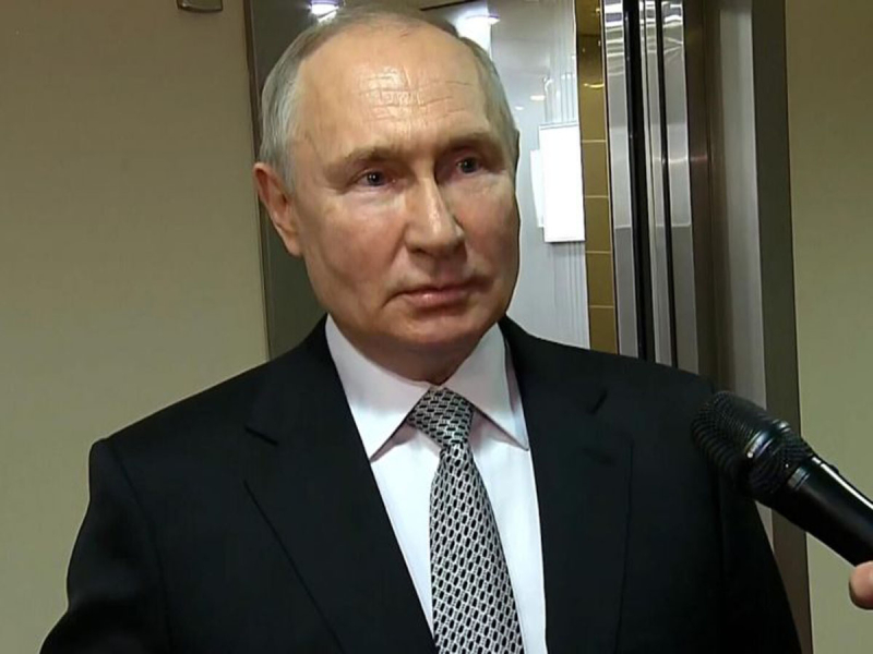 «ЧВК «Вагнер» не существует!»: Путин впервые рассказал о встрече с Пригожиным и его бойцами в Кремле