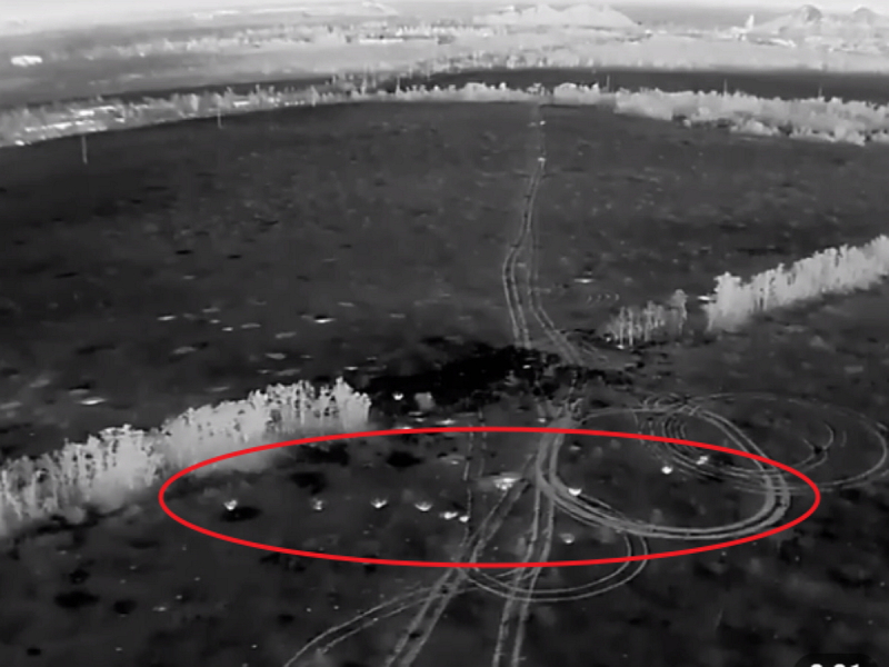 Первое применение кассетных боеприпасов ВСУ в зоне СВО попало на видео