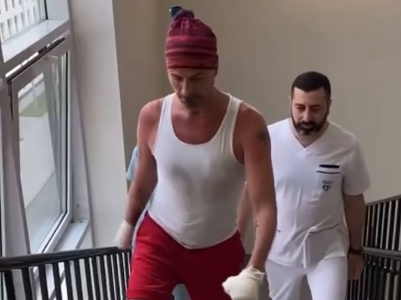 “Рвется в бой”: остеопат высказался о состоянии Романа Костомарова после видео с тренировки
